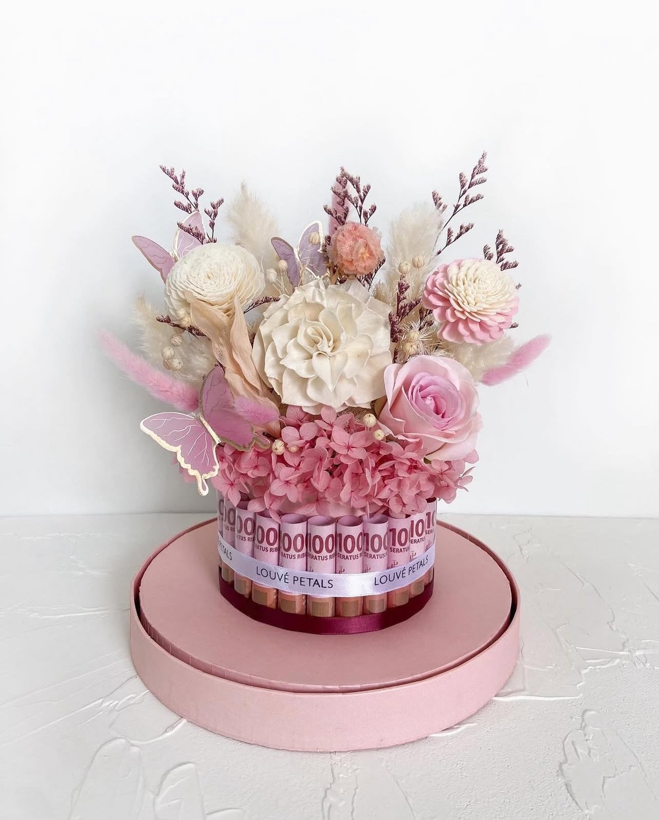 Money Cake w/ case