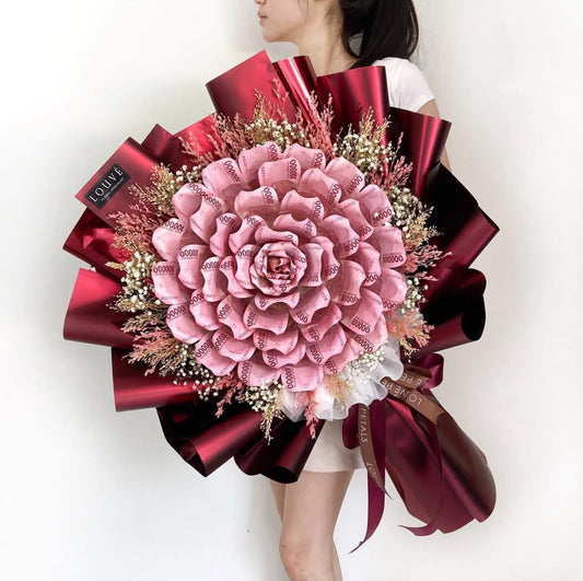 Money Bouquet - The Rosetta Single Rose (Baby Breath)