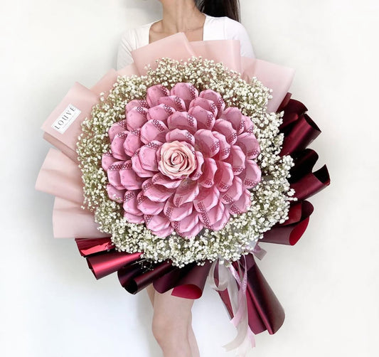 Money Bouquet - The Rosetta Single Rose (Baby Breath)