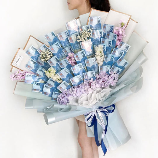 Money Bouquet - The Everbloom (Baby Breath)